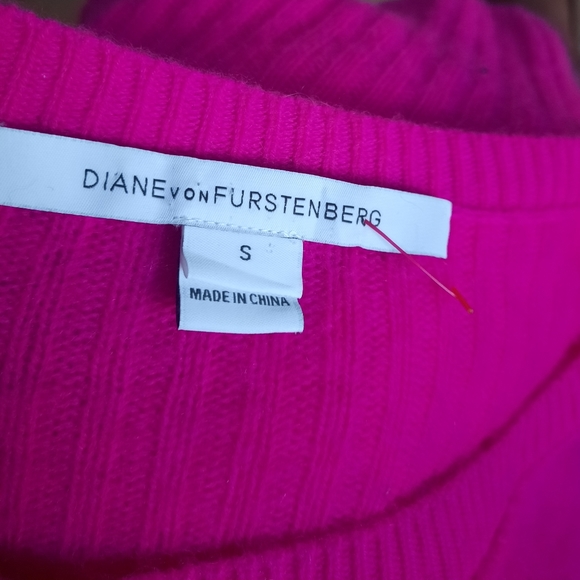Pure Cashmere Diane vonFurstenberg Pink Sweater - Picture 4 of 12